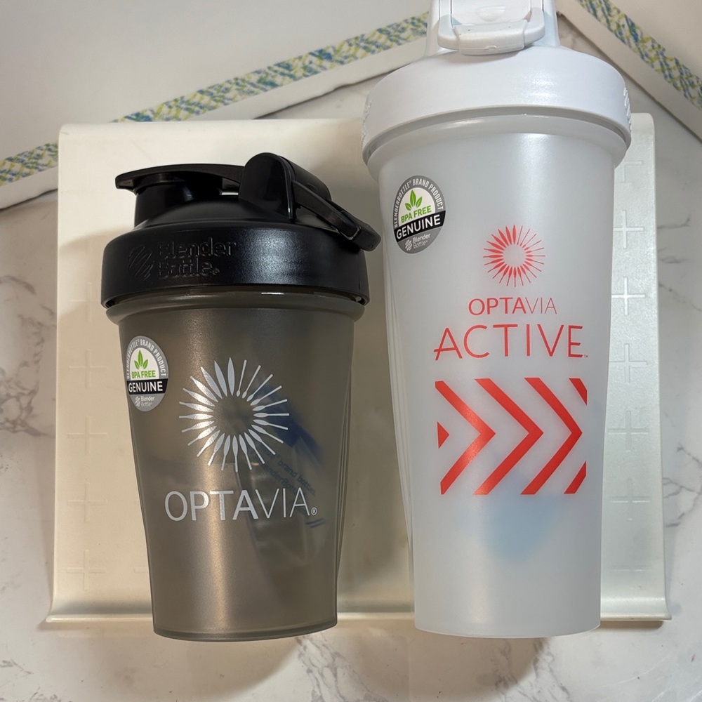 Optavia Shaker Bottles Set, 20 oz, 28oz, NWT